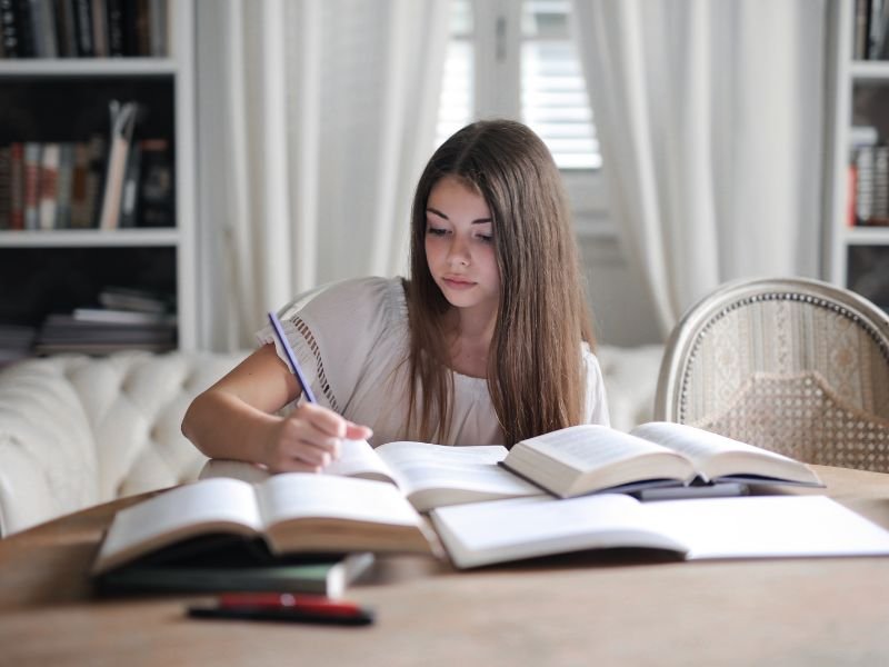 Scholarship Programs For High School Students